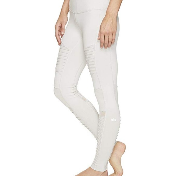 Alo - Picture 2 of 3